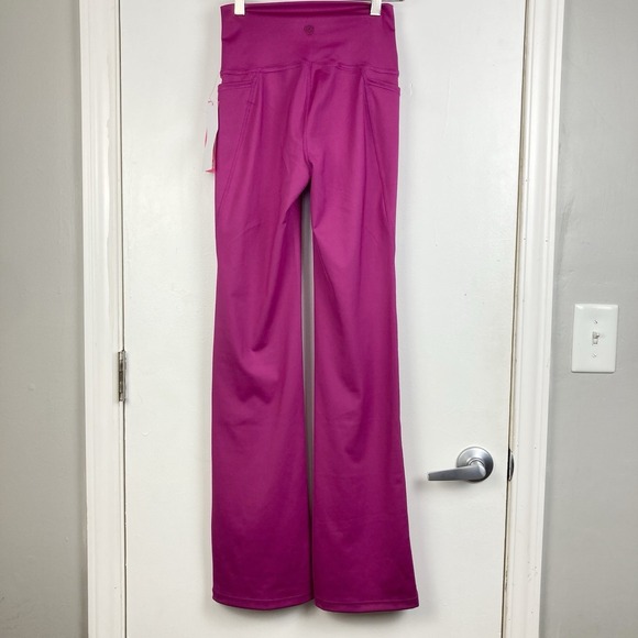 Lilly Pulitzer NWT UPF 50+ Luxletic 31.5" Carpe Vita Flare Legging Mulberry sz S - Picture 6 of 10